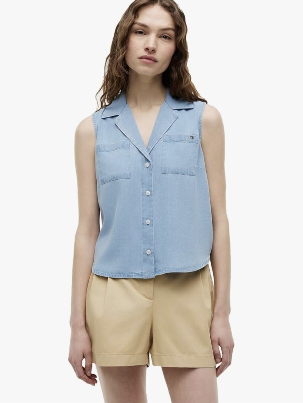 Tommy Hilfiger Light Wash Chambray Sleeveless Button-Front Shirt
